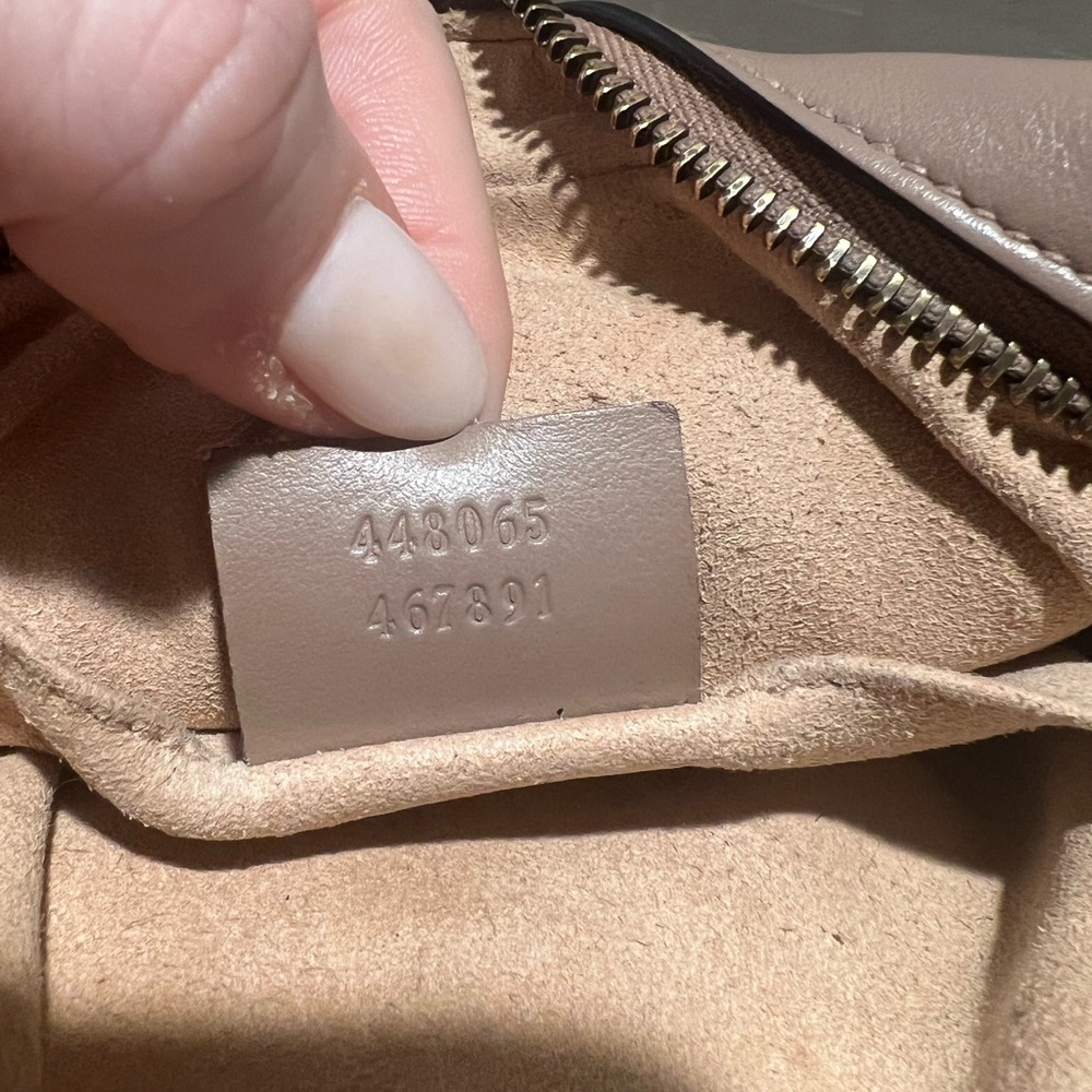 Gucci Tan Crossbody Bag with Gold Accents - Picture 6 of 12
